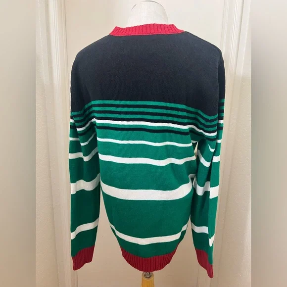 Festive Santa Sweater - Santa playing football Green, Red, Black - Picture 2 of 3